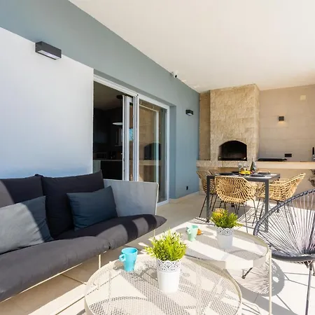 Villa Ovis